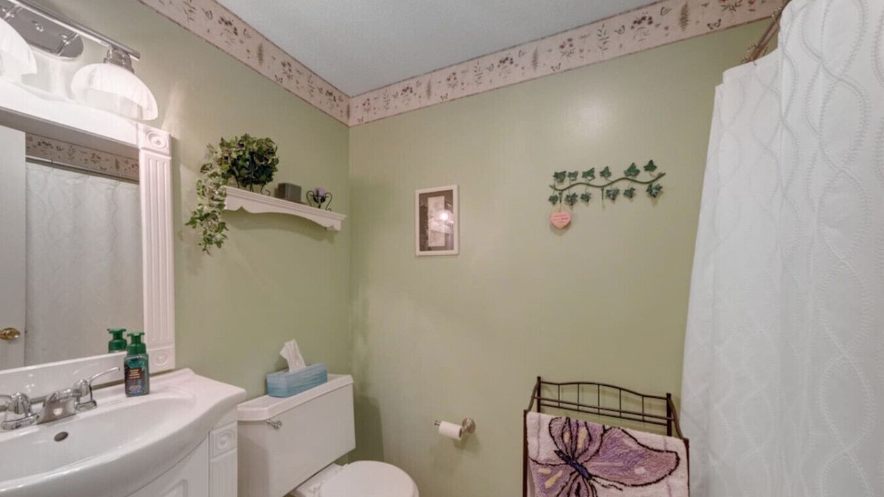 Photo of Bathroom in Champaign