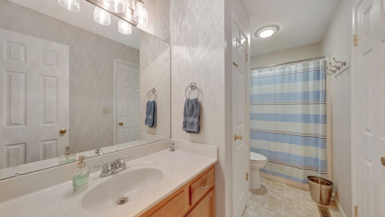 Photo of Bathroom in Champaign