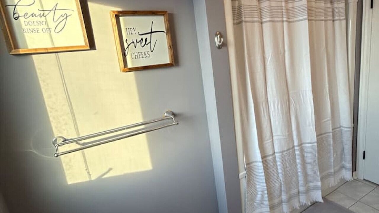Photo of Bathroom in Longlac