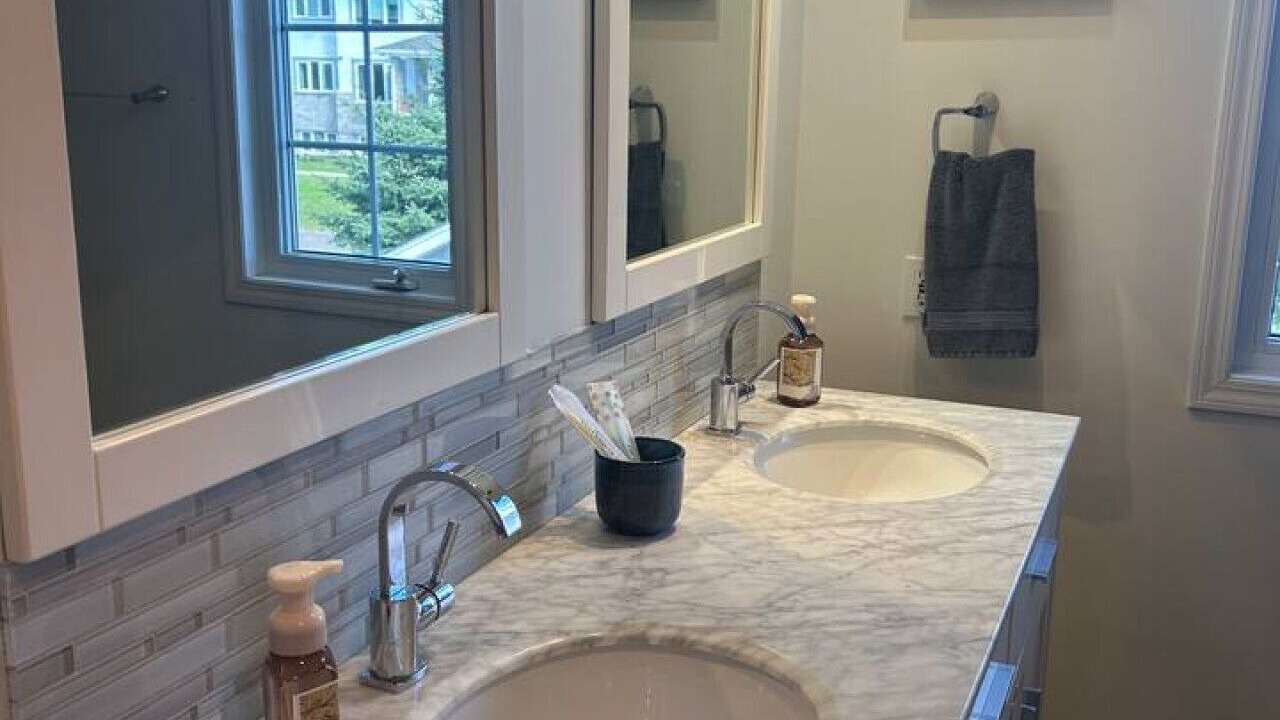 Photo of Bathroom in Longlac