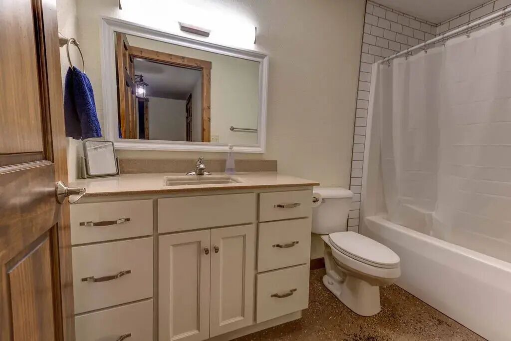 Photo of Bathroom in Sullivan