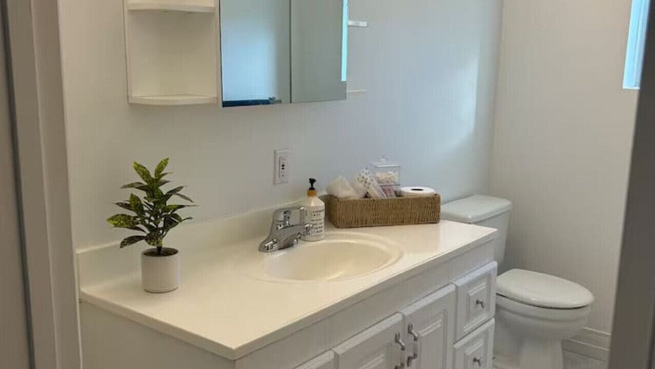 Photo of Bathroom in Longlac
