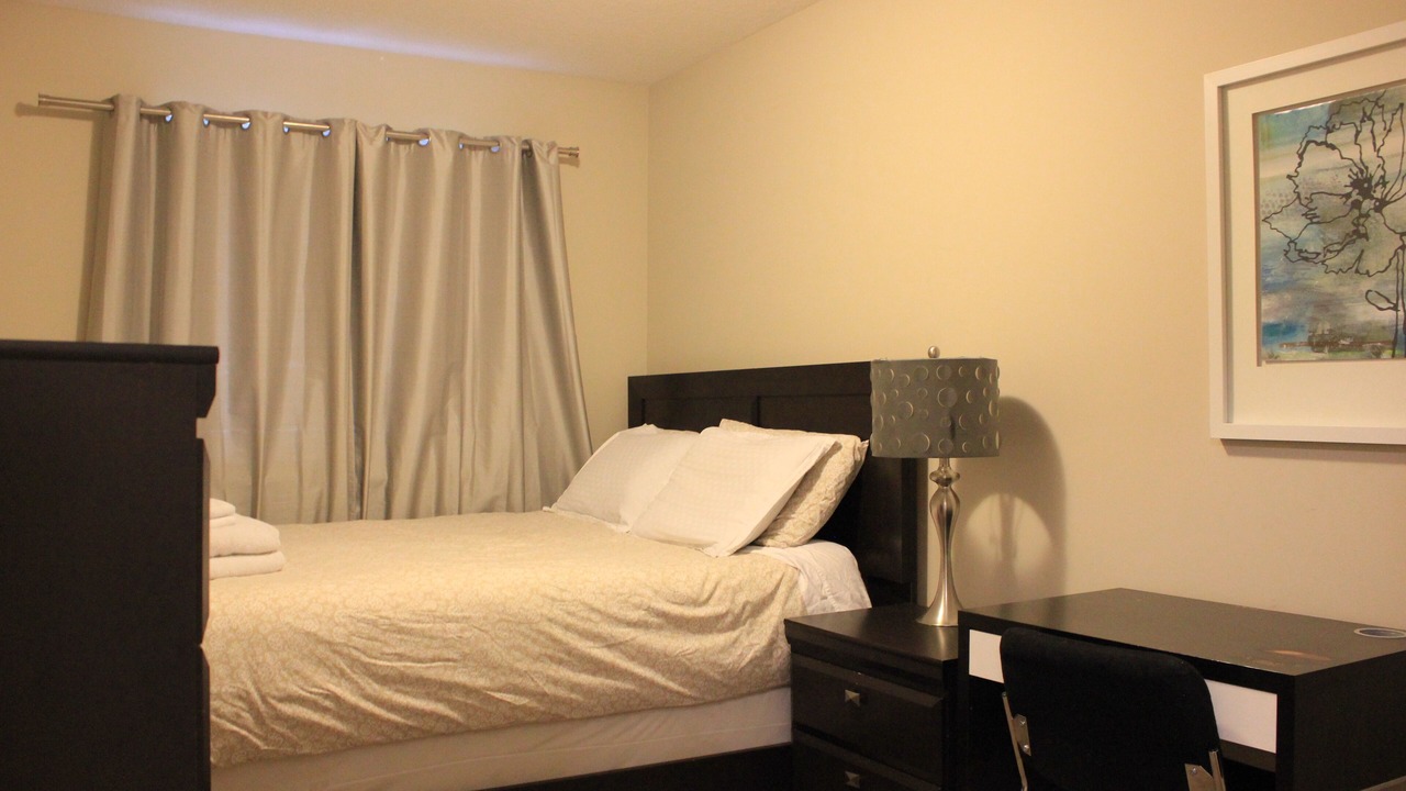 Photo of Bedroom in Highland West