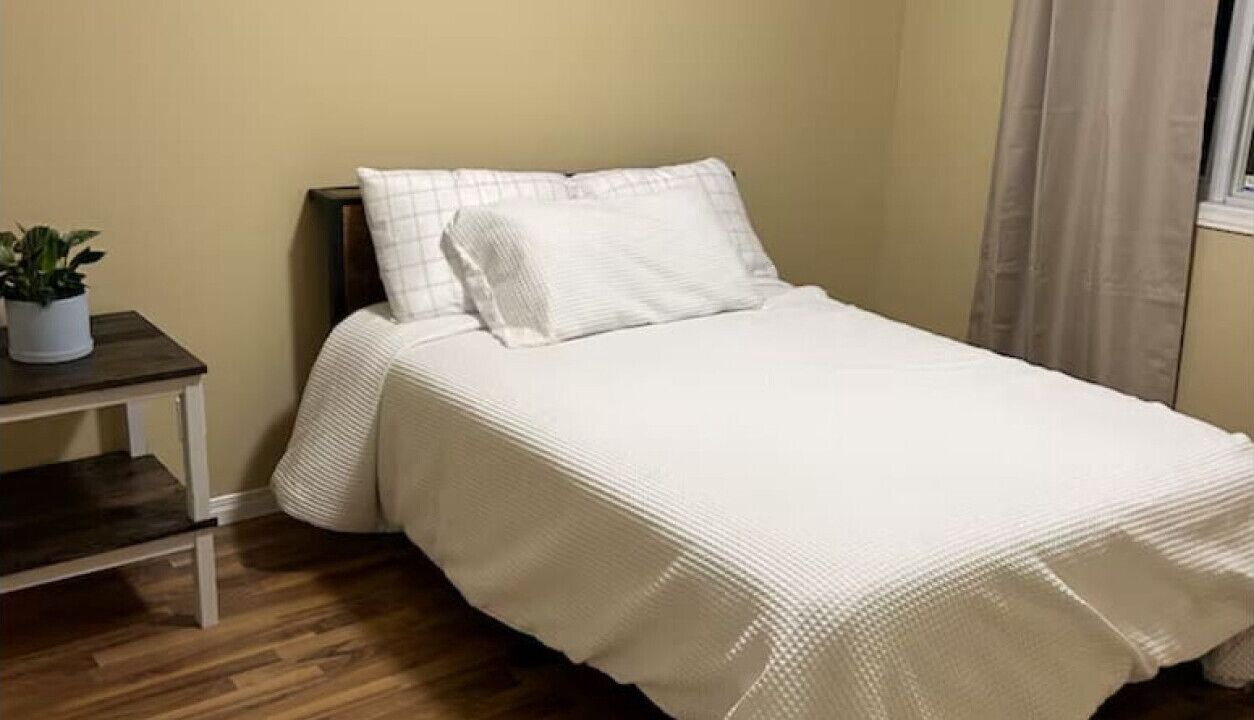 Photo of Bedroom in Longlac