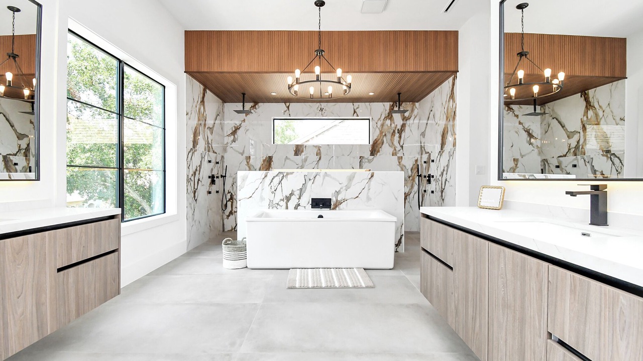 Photo of Bathroom in Uptown