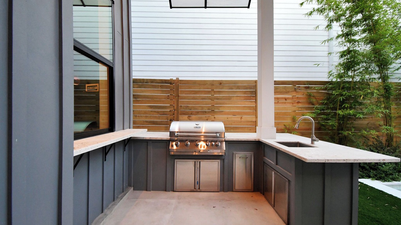 Photo of Patio Balcony in Uptown
