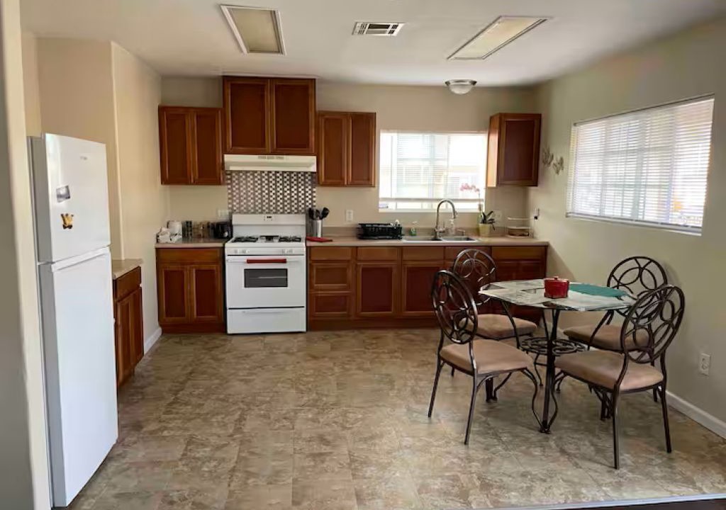 Photo of Kitchen in North Long Beach