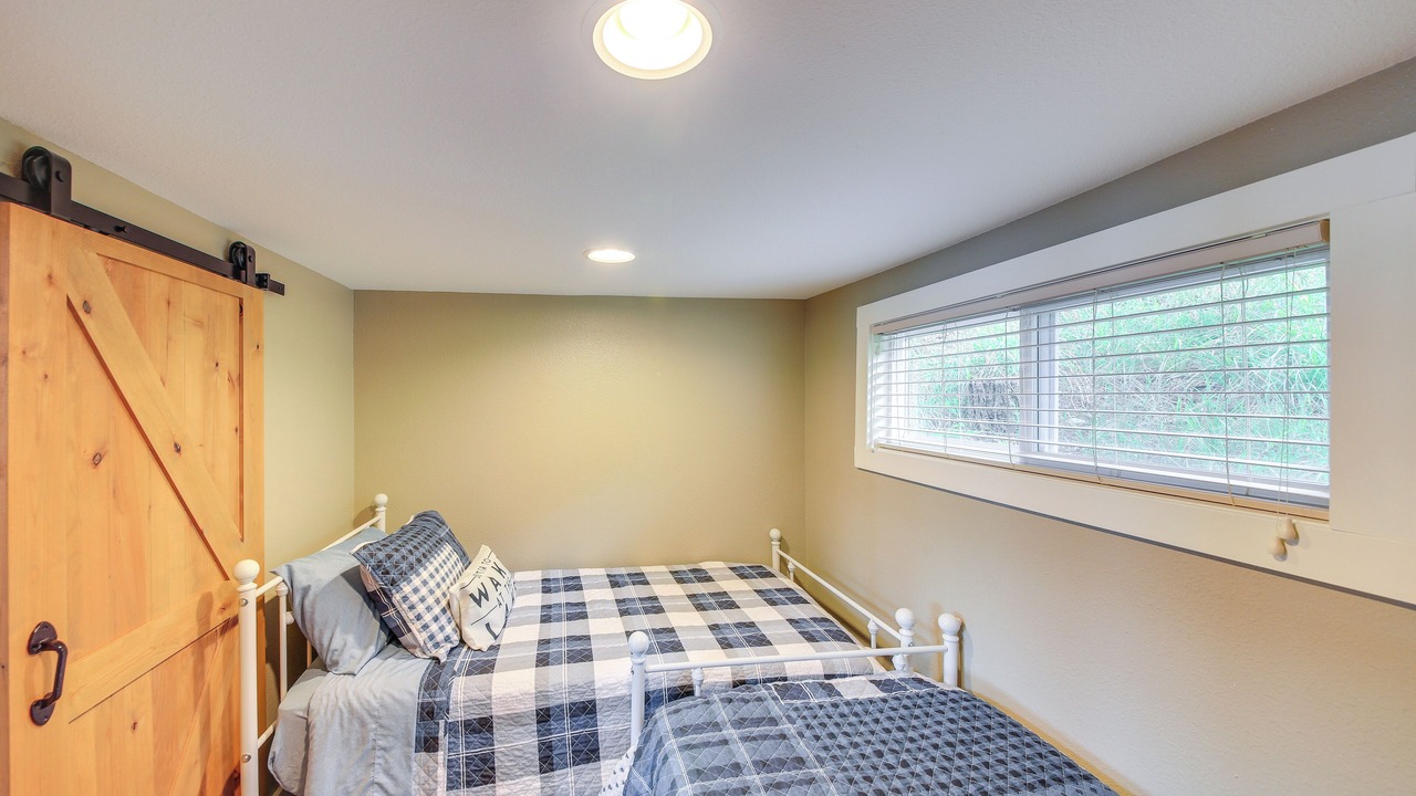 Photo of Bedroom in Bonner County