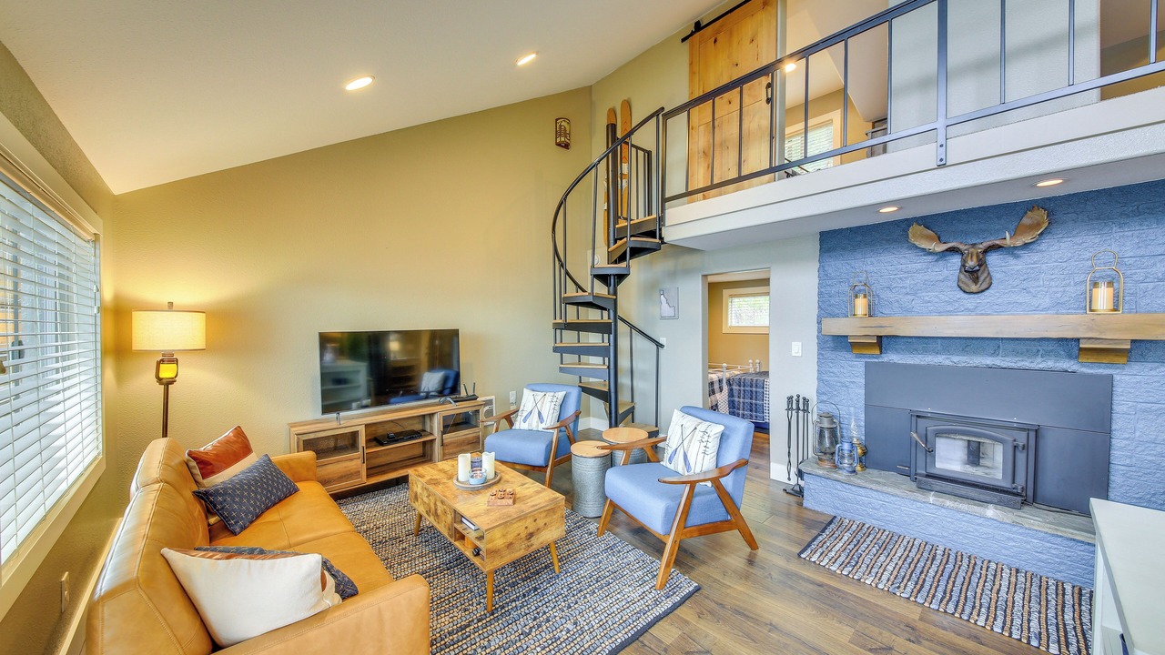 Photo of Livingroom in Bonner County