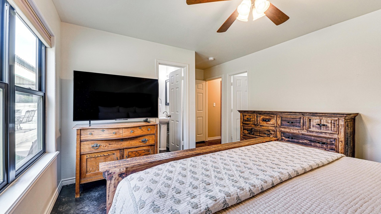 Photo of Bedroom in Gordonville