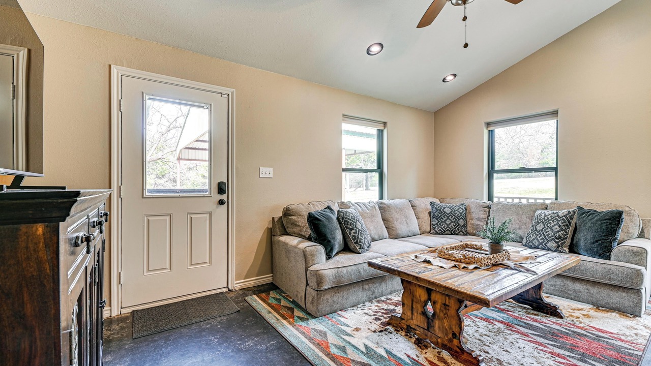 Photo of Livingroom in Gordonville