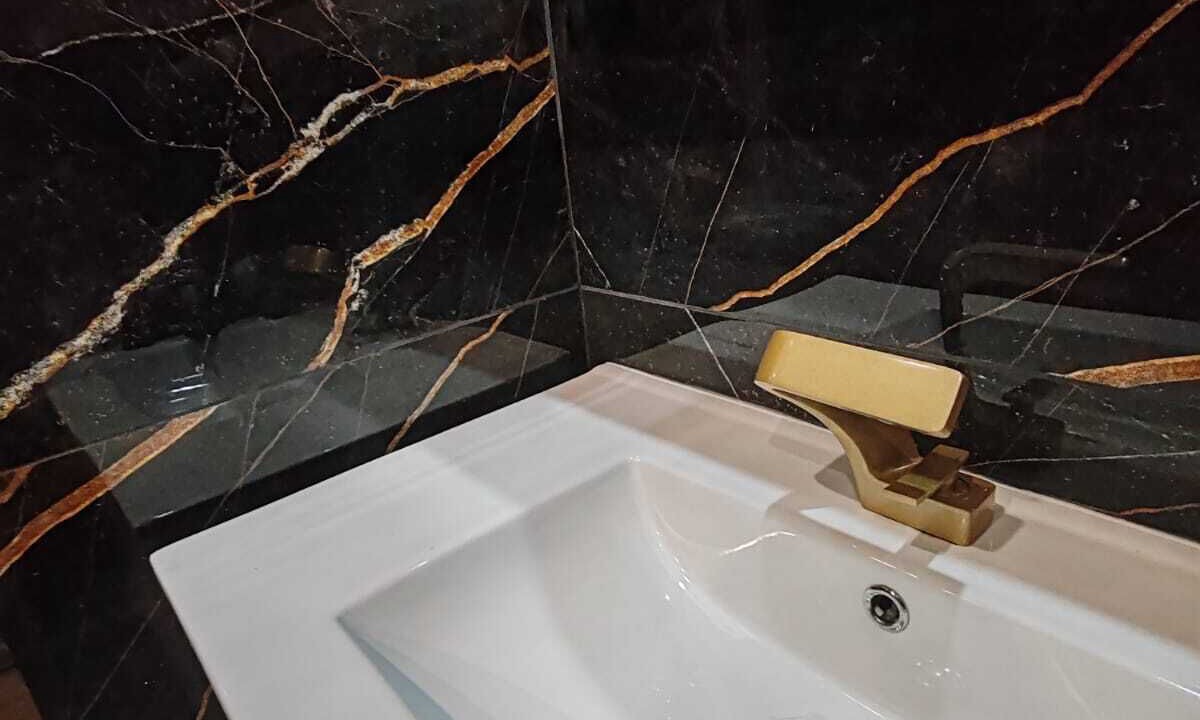 Photo of Bathroom in Sully-sur-Loire