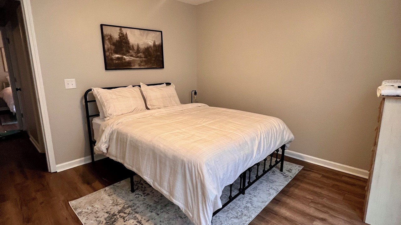 Photo of Bedroom in Statesboro