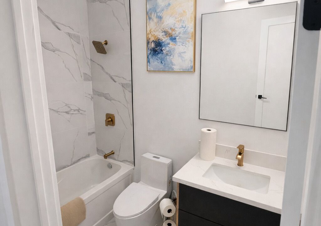Photo of Bathroom in Cumberland Beach