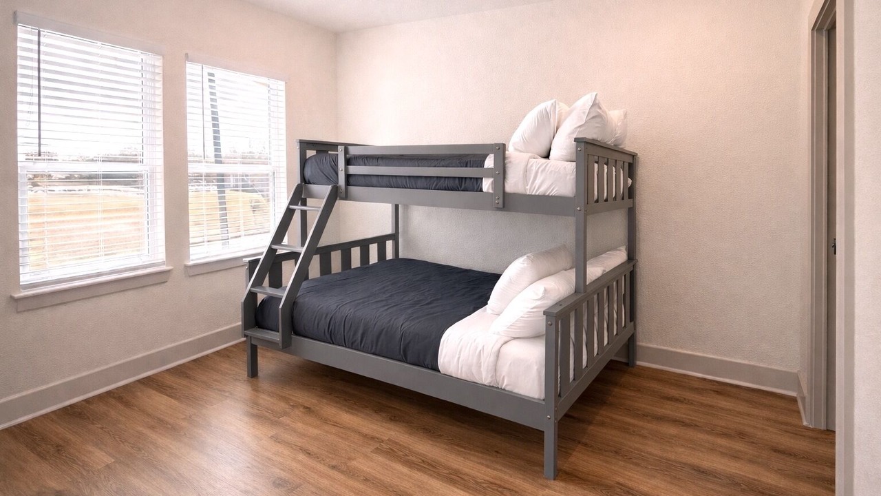 Photo of Bedroom in Northeast Houston