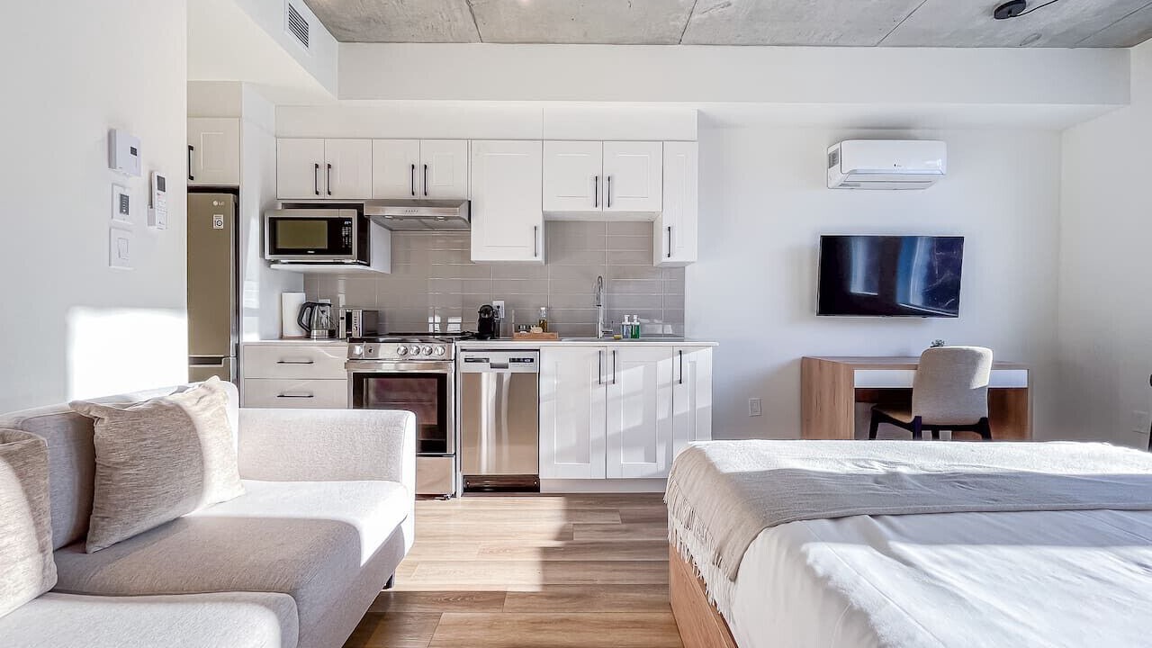 Photo of Bedroom in Plateau Mont Royal