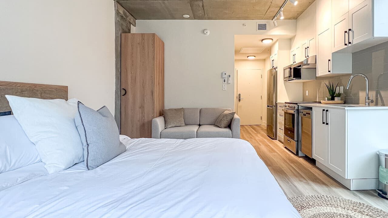 Photo of Bedroom in Plateau Mont Royal