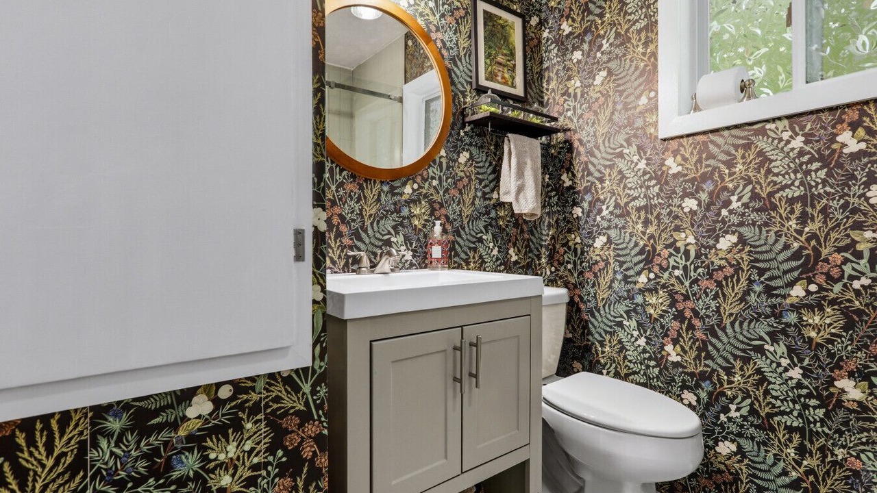 Photo of Bathroom in Pine Mountain Valley