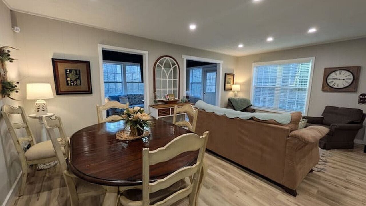 Photo of Bedroom in Pine Mountain Valley