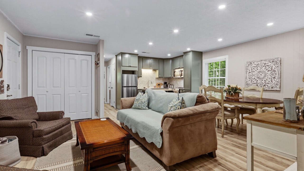 Photo of Bedroom in Pine Mountain Valley
