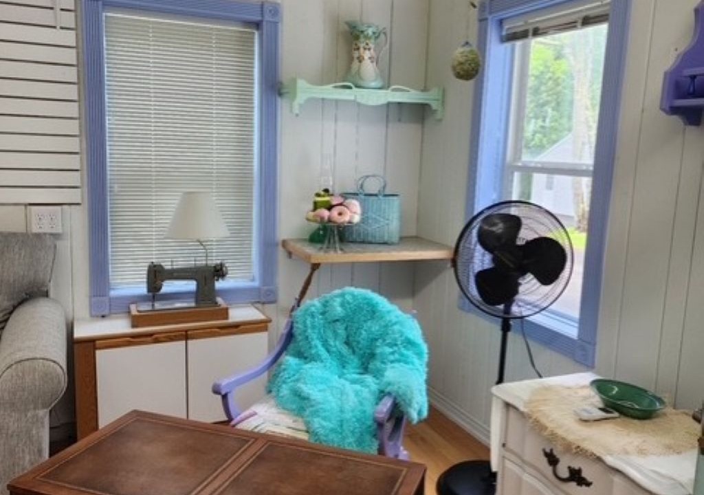 Photo of Livingroom in Greenbush