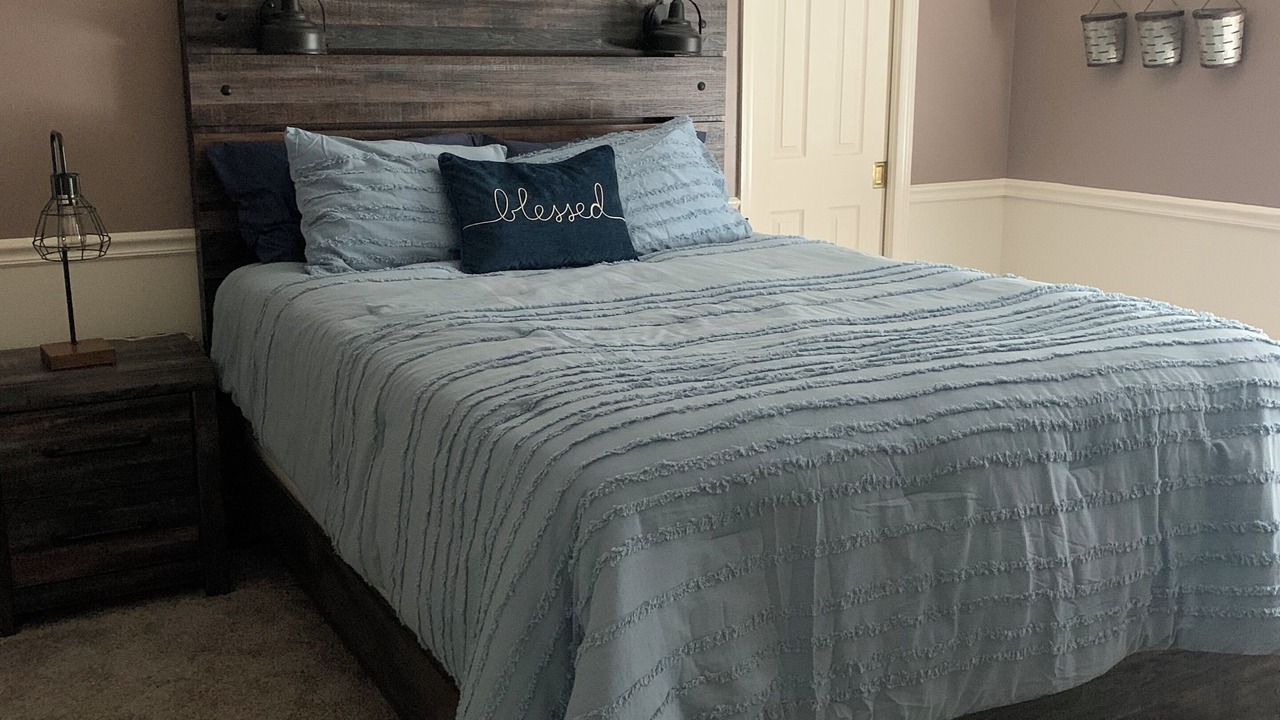Photo of Bedroom in Deep Creek
