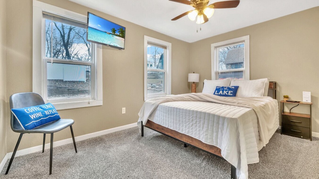 Photo of Bedroom in Spirit Lake
