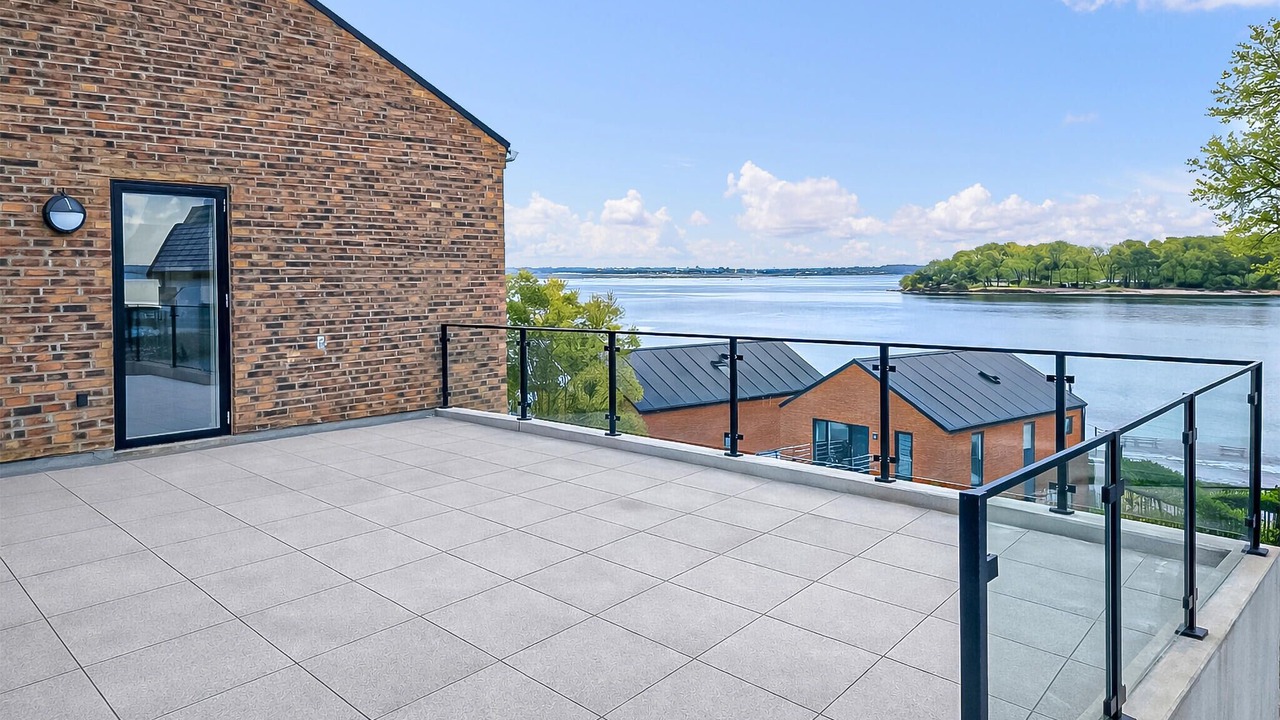 Photo of Others in Sonderhav