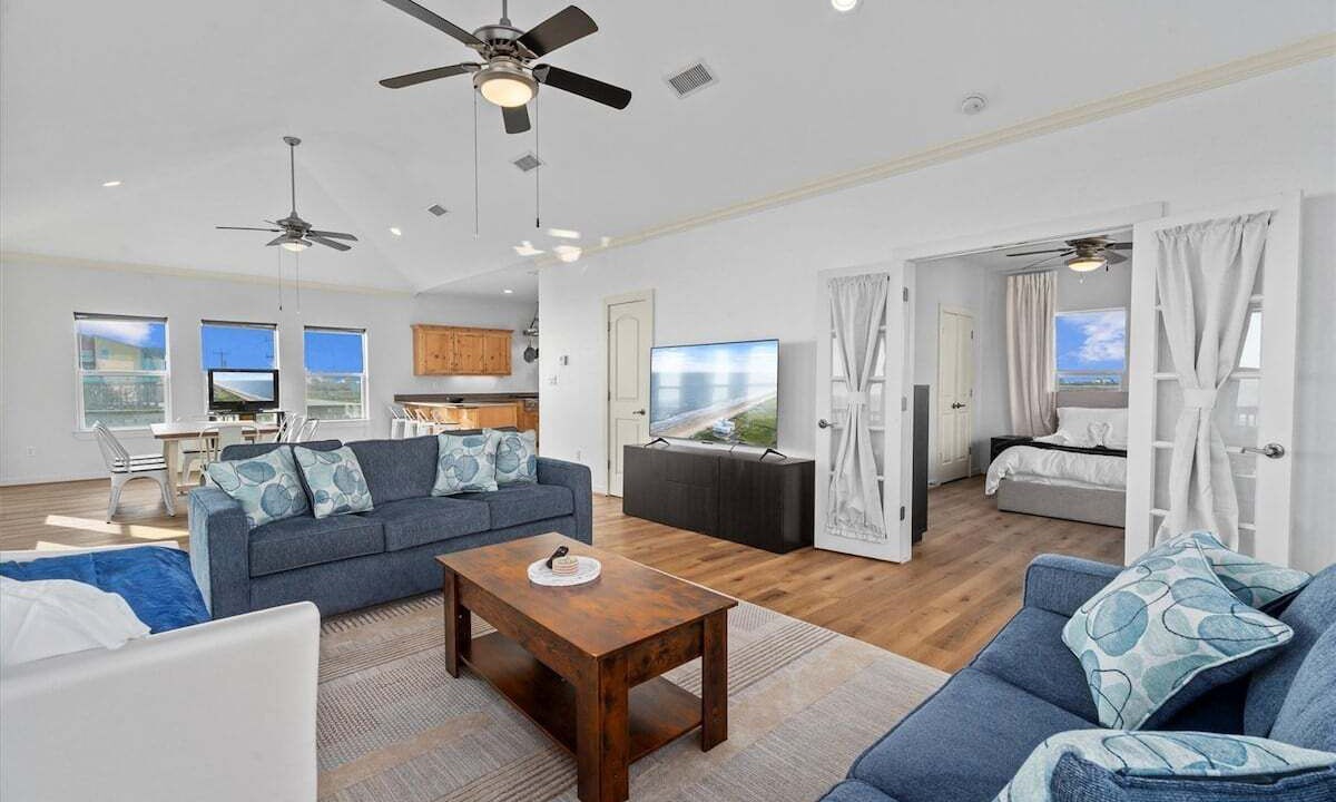 Photo of Livingroom in Port Bolivar