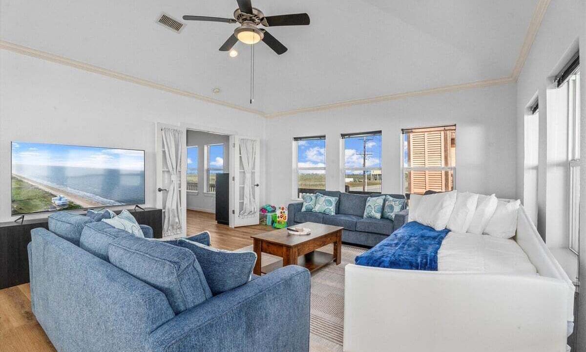 Photo of Livingroom in Port Bolivar