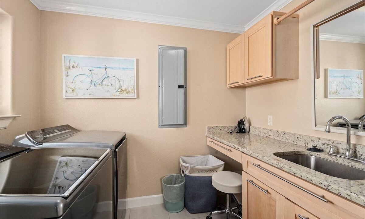 Photo of Bedroom in Galveston