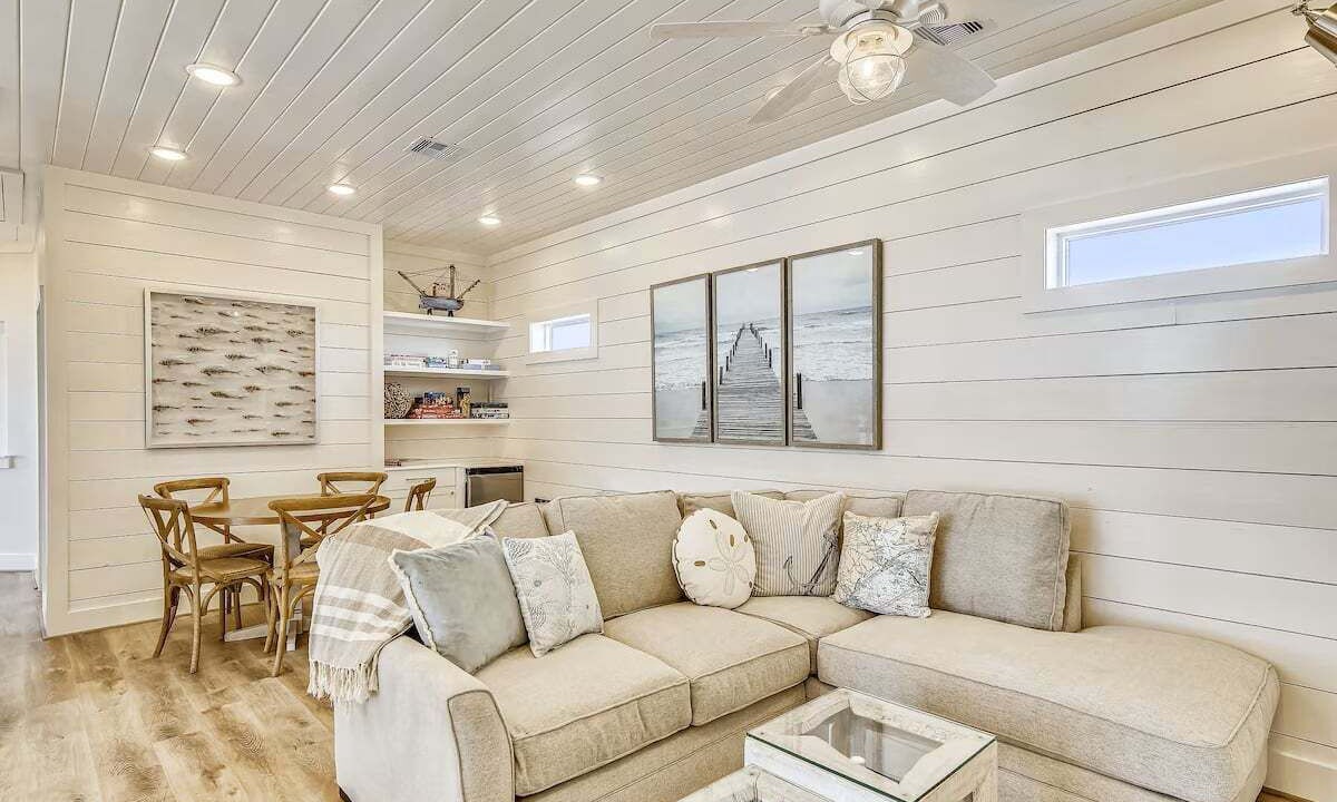 Photo of Bedroom in Galveston