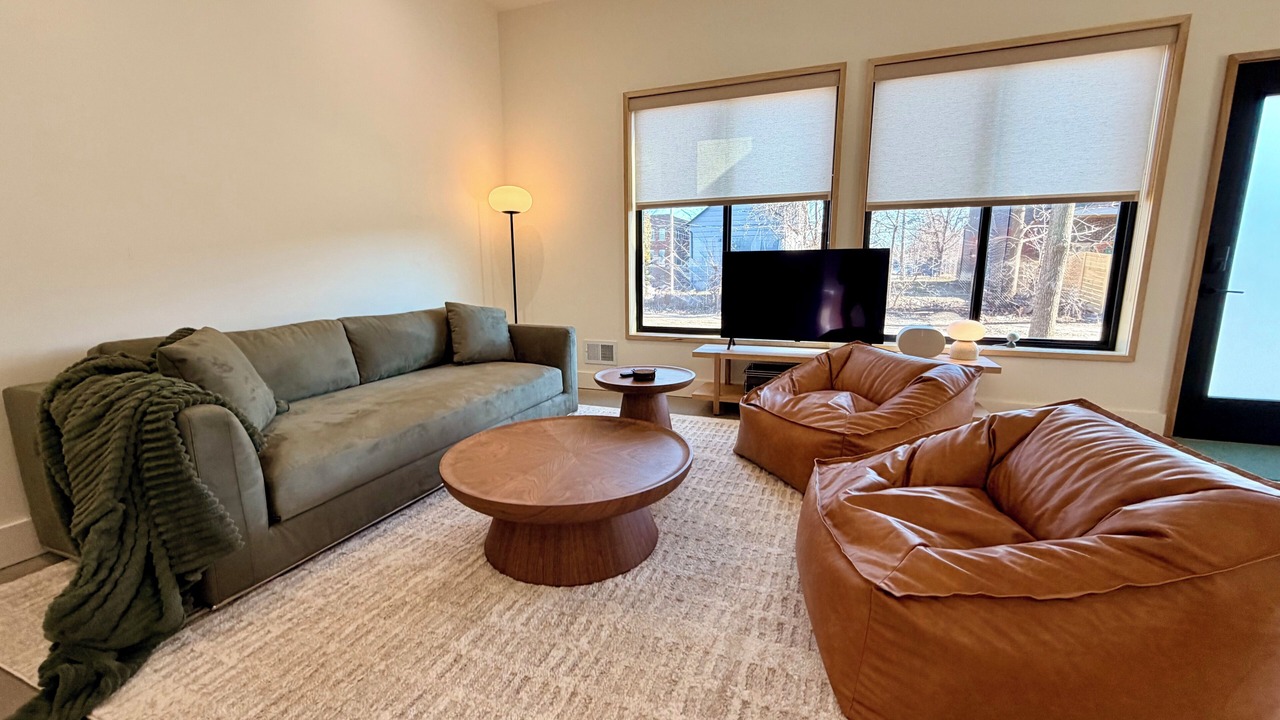 Photo of Livingroom in Detroit