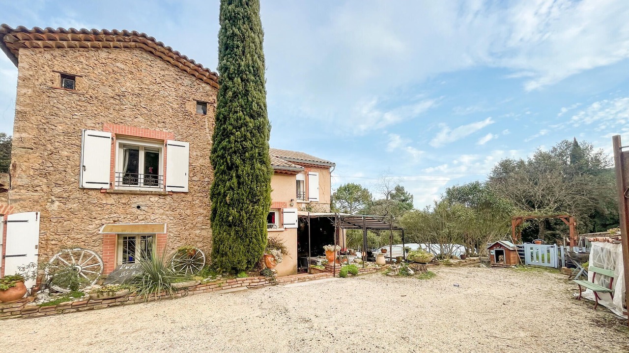 Photo of Others in Anduze