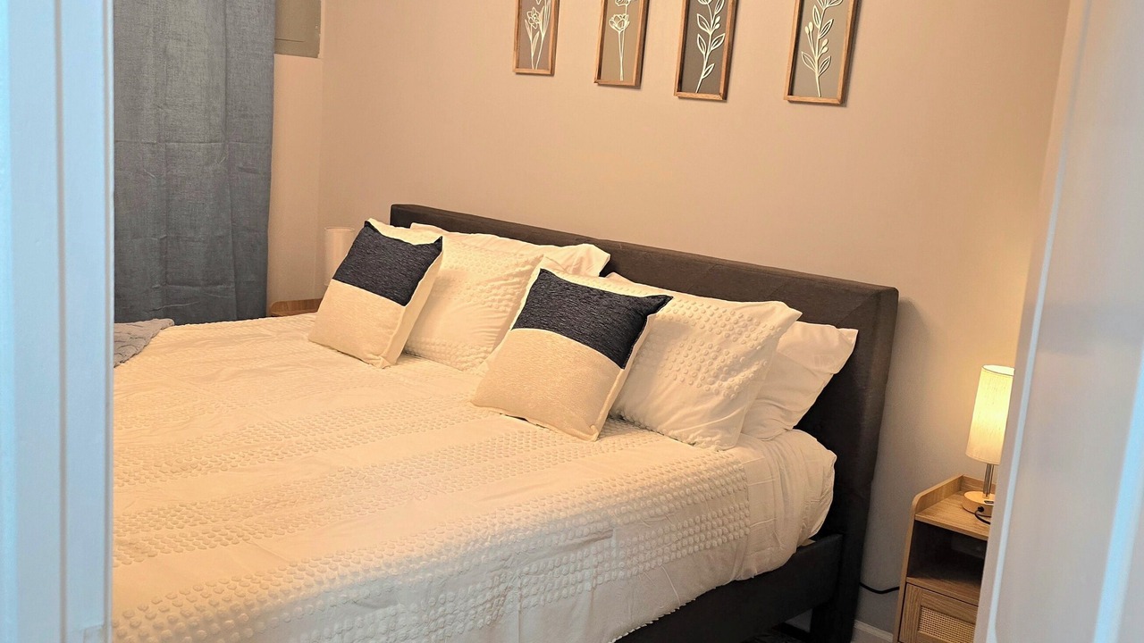 Photo of Bedroom in Riverside