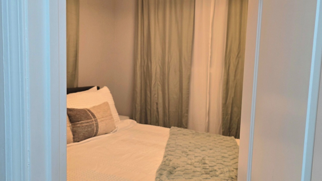 Photo of Bedroom in Riverside