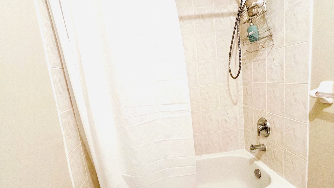 Photo of Bathroom in Hurontario