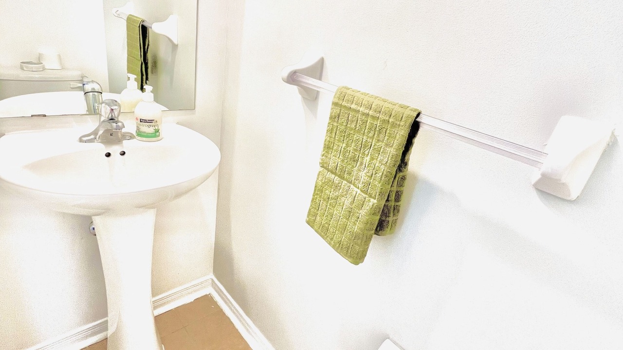 Photo of Bathroom in Hurontario