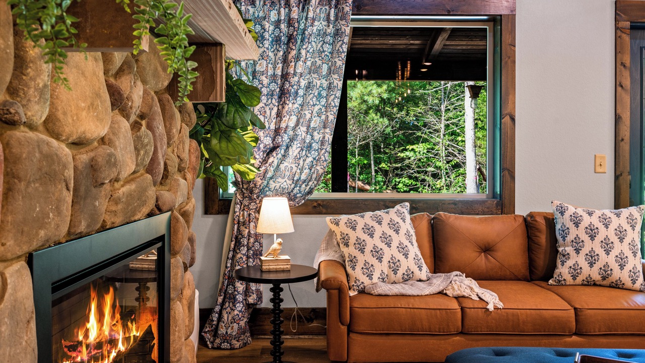 Photo of Livingroom in Caton