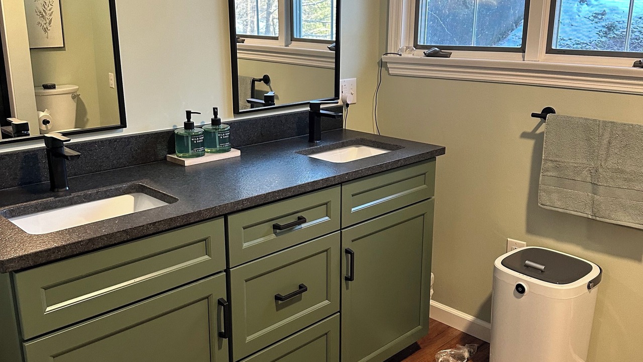 Photo of Bathroom in Bodines