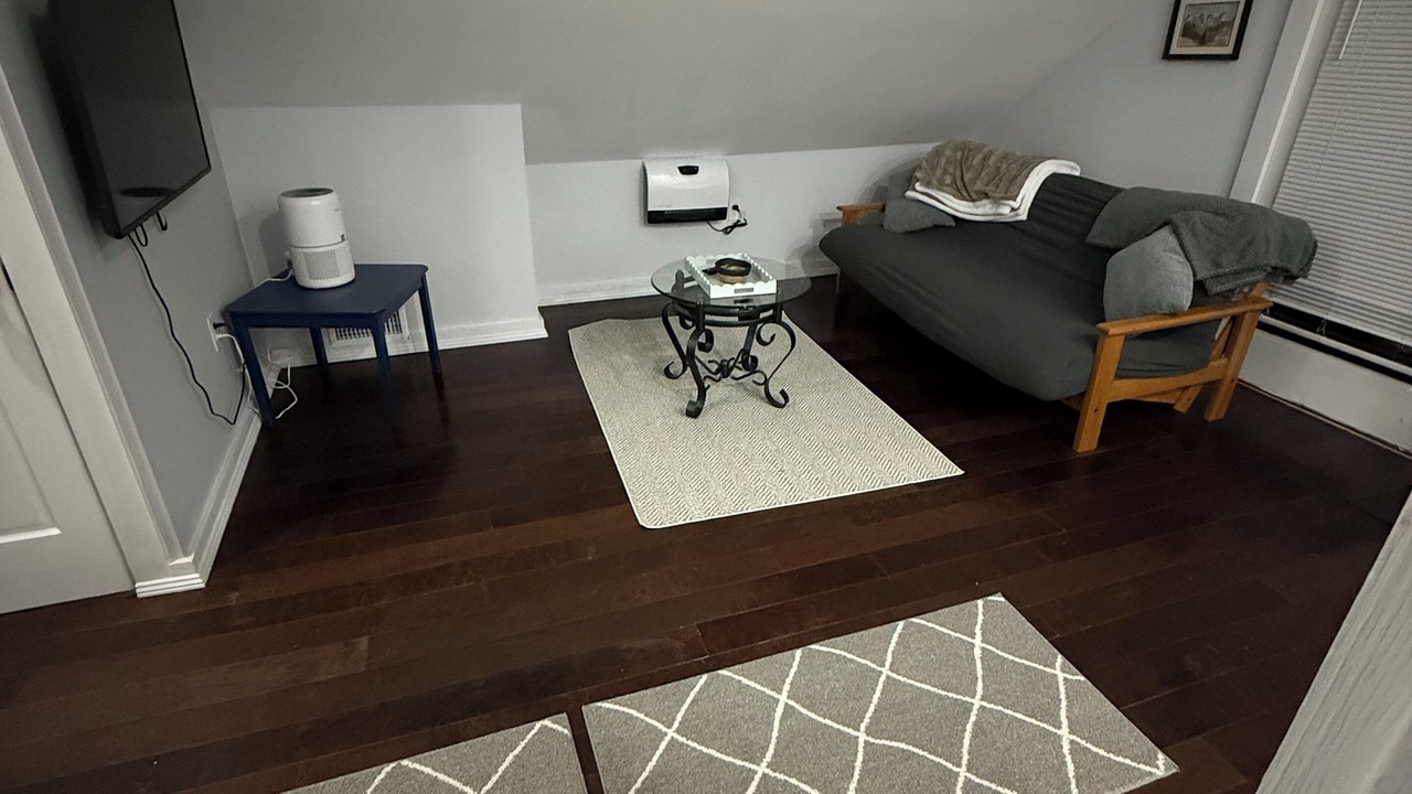 Photo of Livingroom in West New Haven
