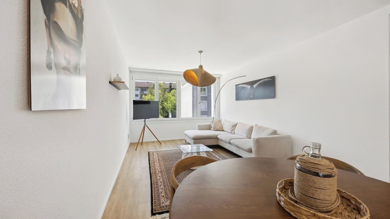 Photo of Livingroom in Oerlikon