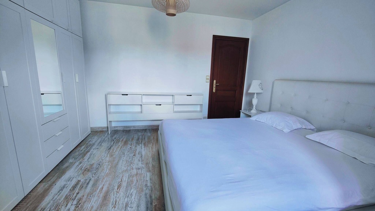 Photo of Bedroom in La Courneuve