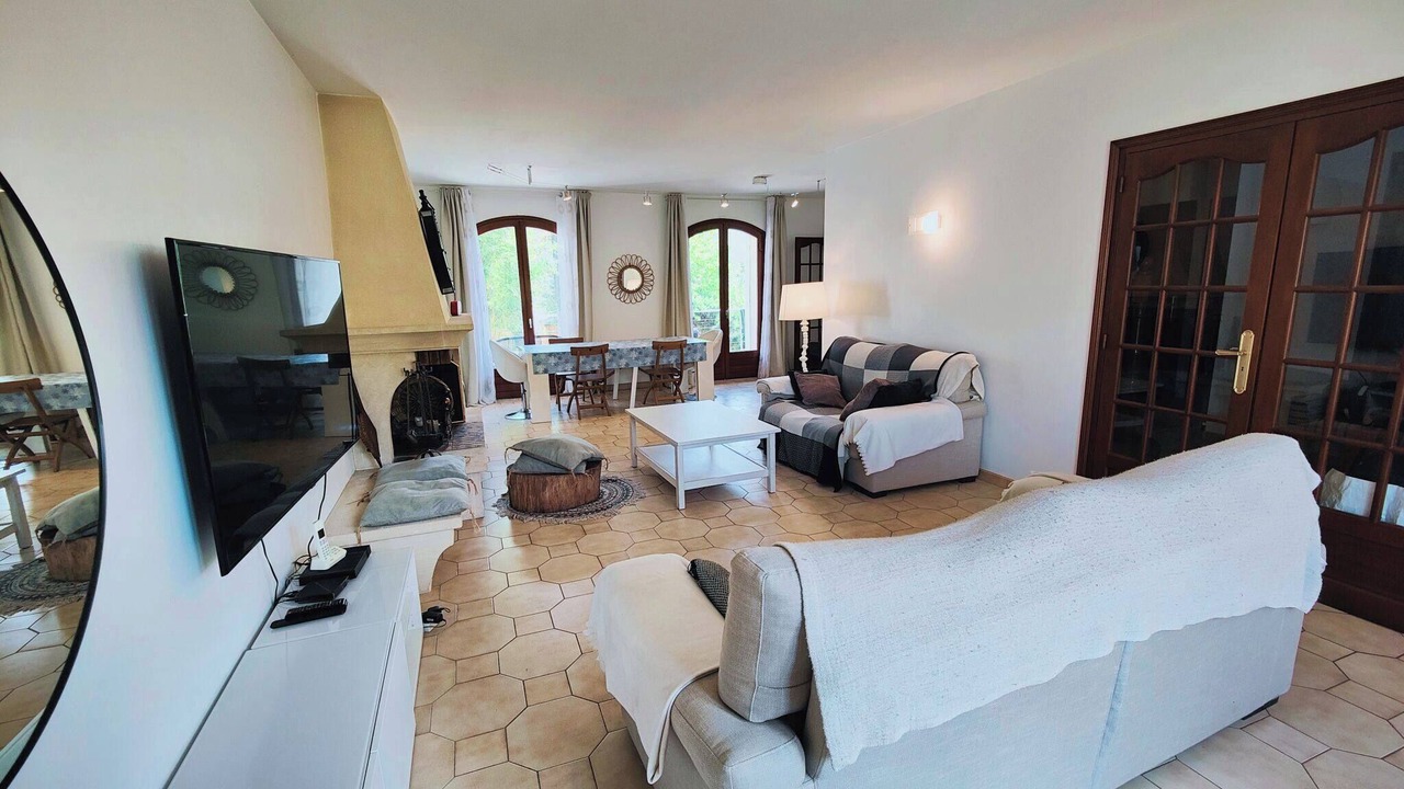 Photo of Livingroom in La Courneuve