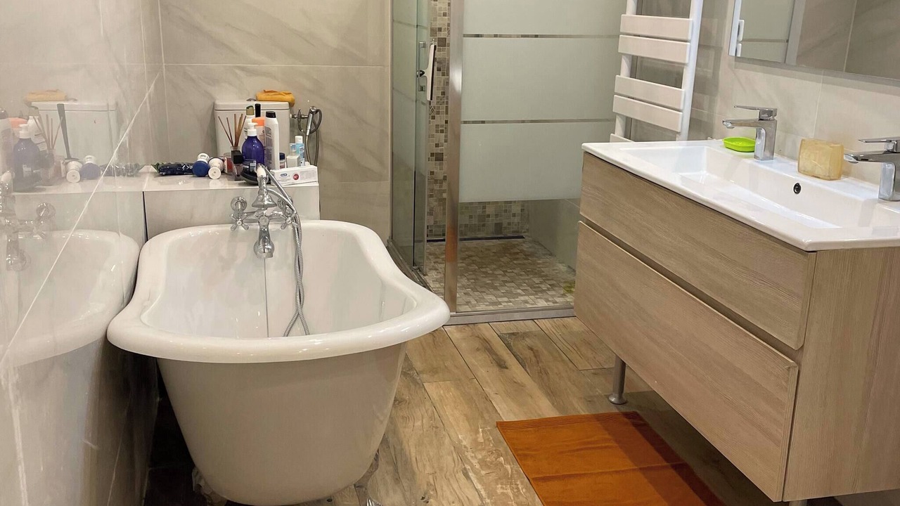 Photo of Bathroom in La Courneuve