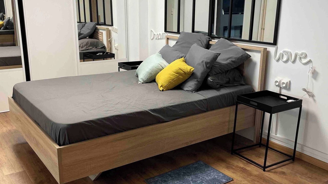 Photo of Bedroom in La Courneuve
