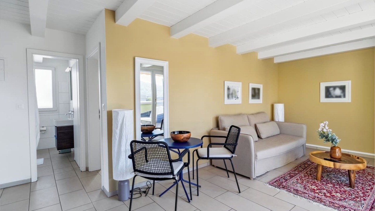 Photo of Livingroom in Oerlikon