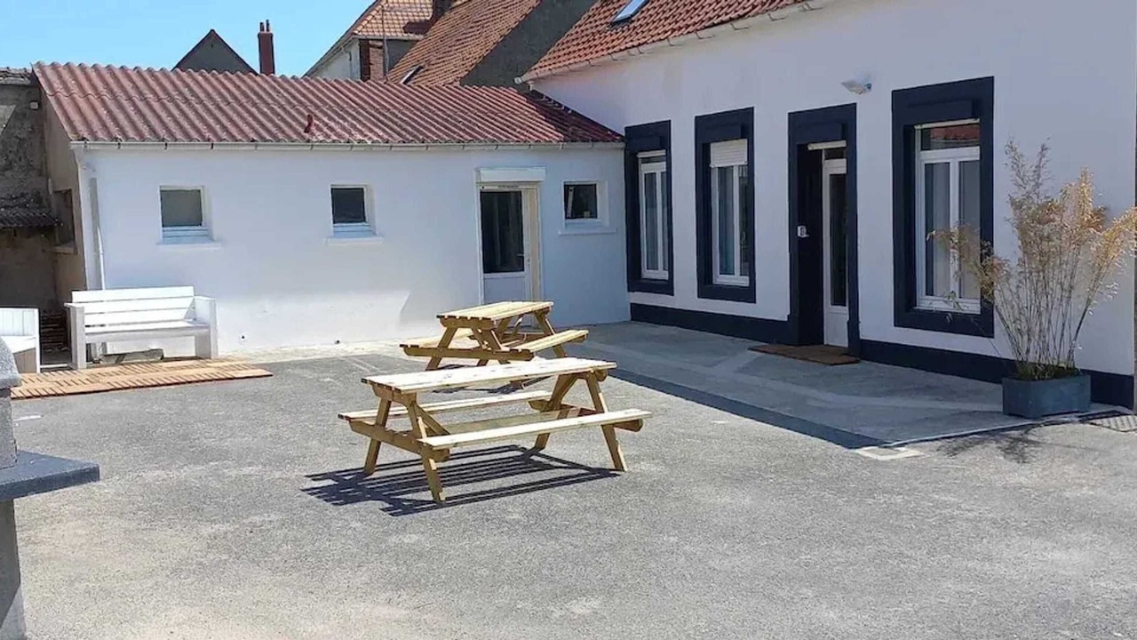 Photo of Outdoor in Marquise