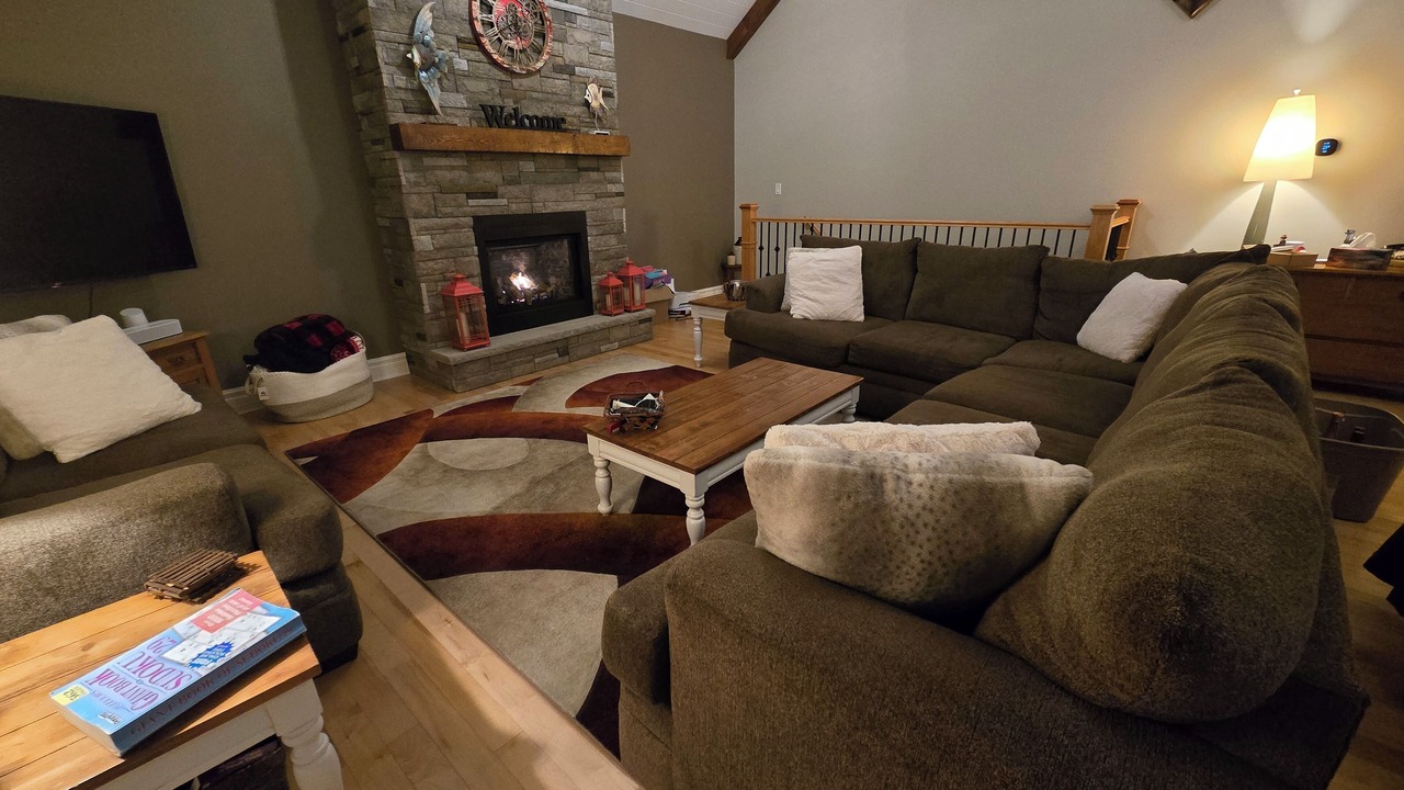 Photo of Livingroom in Fenelon Falls