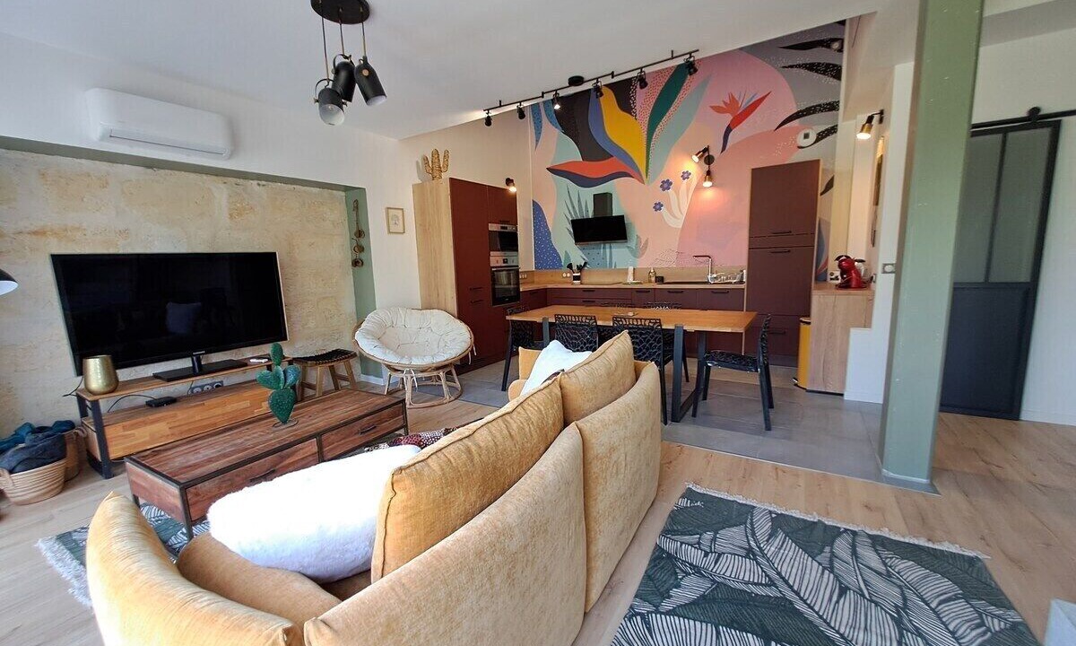 Photo of Livingroom in Sadirac